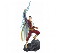 Estatua Shazam DC Comics...