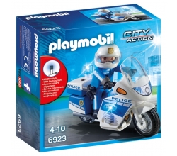Policia con Moto y Luces...
