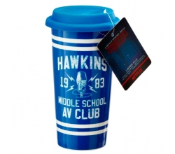 Taza viaje Hawkins AV Club...