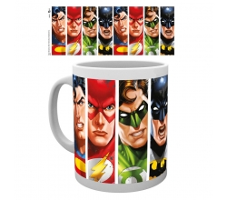 Taza Justice League faces DC
